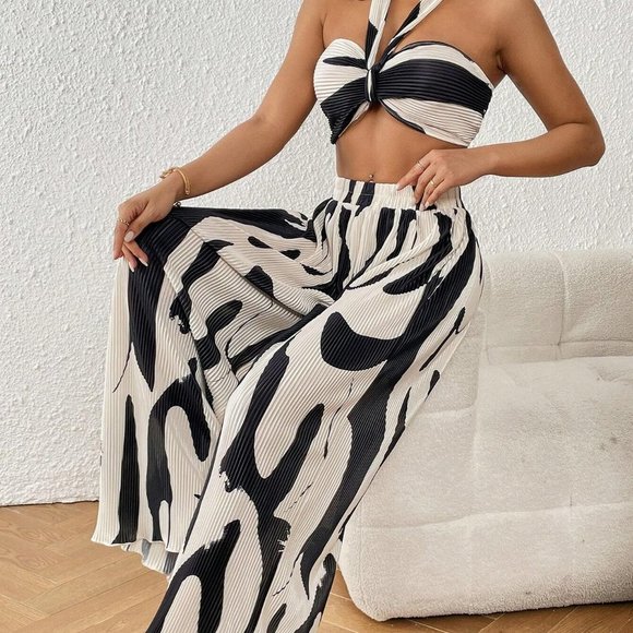. Tops - Black & White Boho Womens Graphic Print Halter Top & Wide Leg Pants